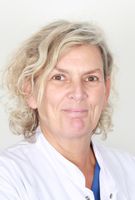 Kirsten Bress, Oberärztin