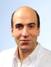 PD Dr. Dr. E. Charitos